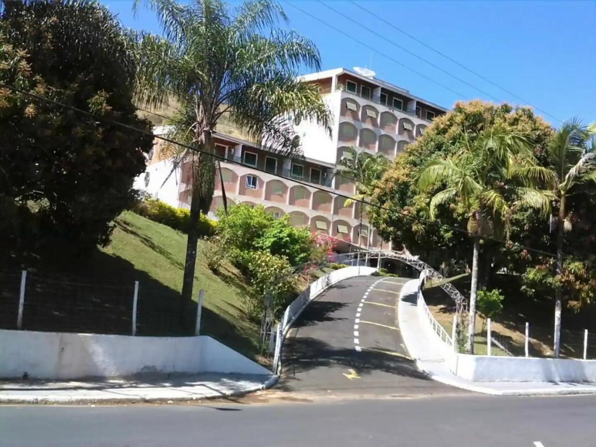 Appartamento Agradável Flat - Cavalinho Branco - Águas De Lindóia Esterno foto